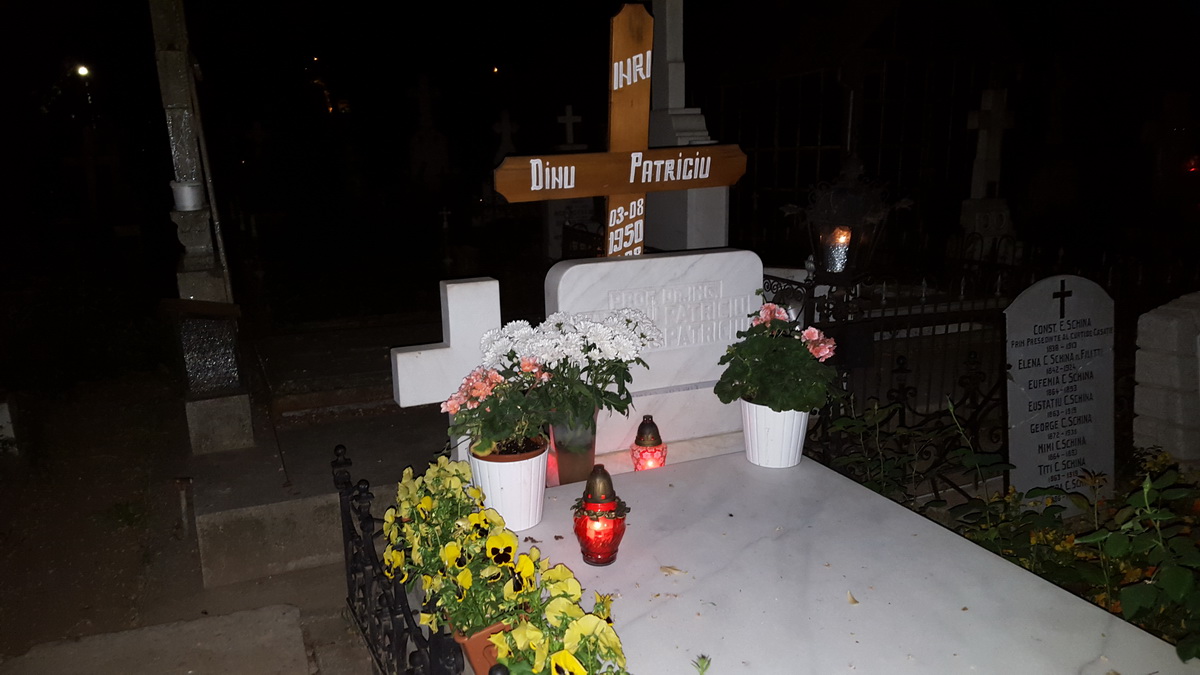 Monumentul este foarte bine ingrijit