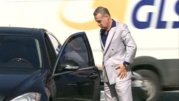 Lui Gigi Becali i-a fost furata masina in urma cu mai multi ani