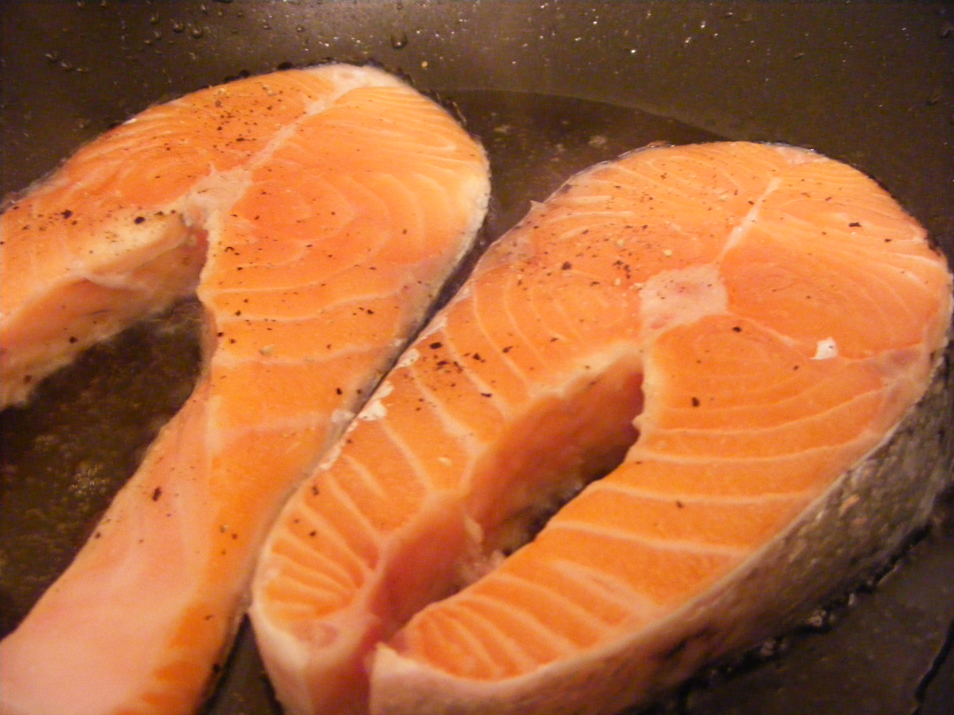 Somonul este indicat ca masa principala