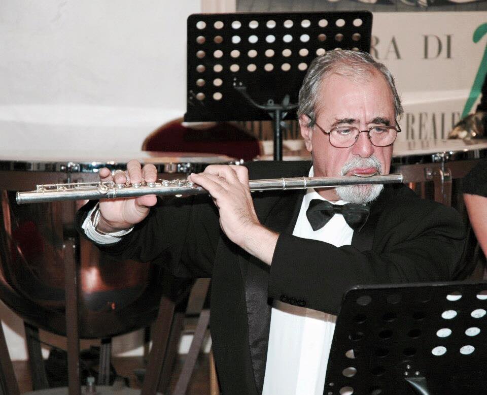 Cezar a spus cateva cuvinte in memoria tatalui sau