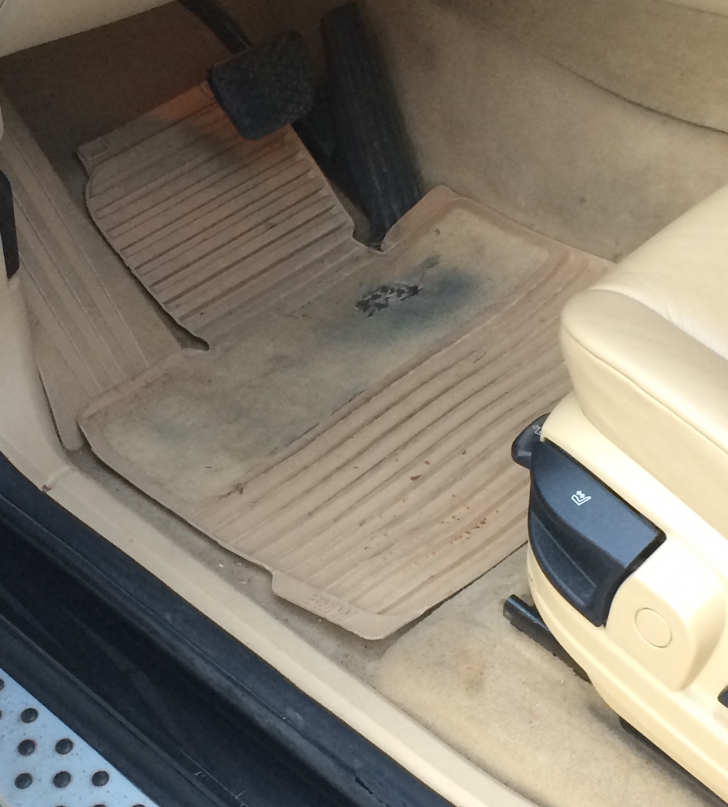 Nici la interior lucrurile nu stau mai bine