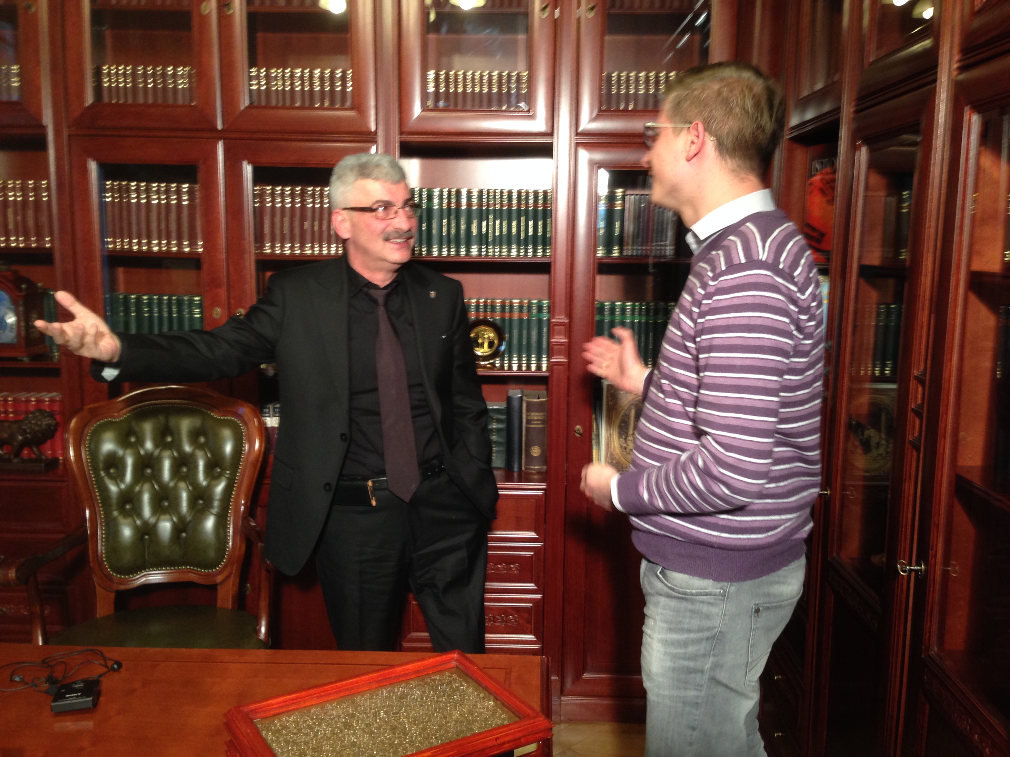 Silviu Prigoana traverseaza cel de-al patrulea divort cu Adriana Bahmuteanu