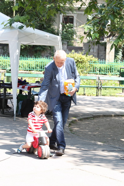 Cei mici au scos untul din Primarul General