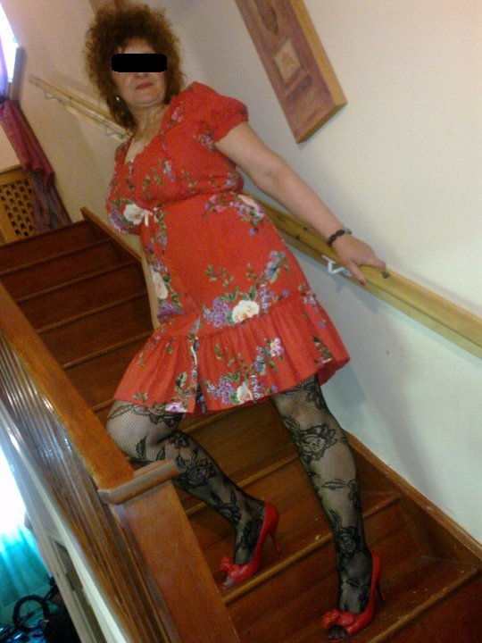 Femeia nu se da in laturi cand vine vorba de pictoriale sexy