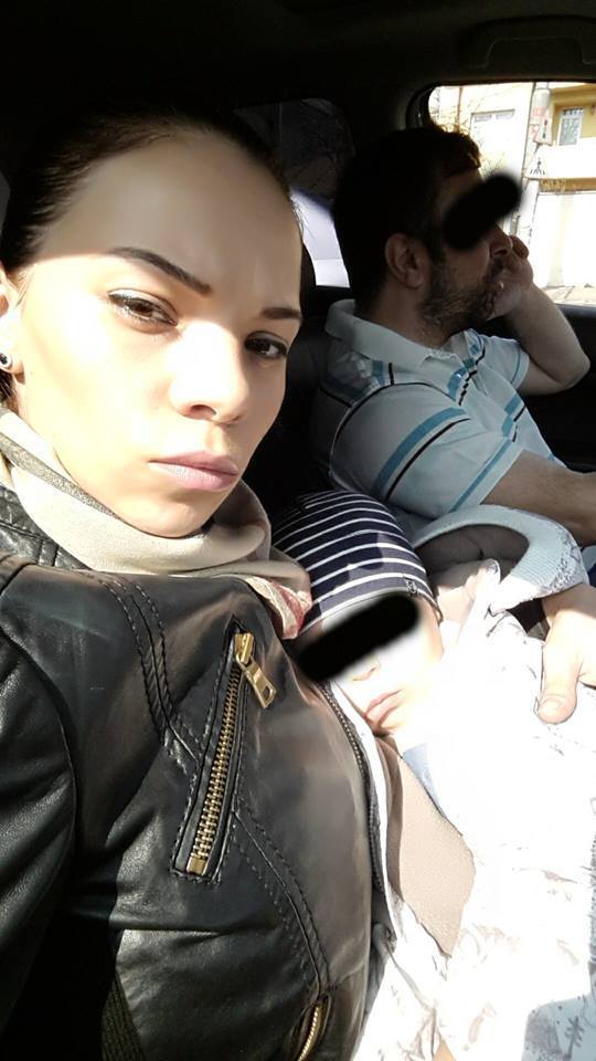 Relaţia cu tatăl copilului ei a fost foarte zbuciumată