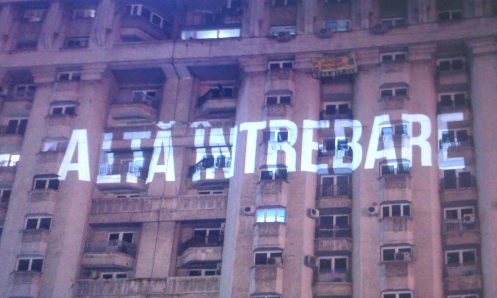 Când şi blocurile fac mişto de Ministrul Justiţiei, fost muncitor la fabrica de mobilă din Caracal