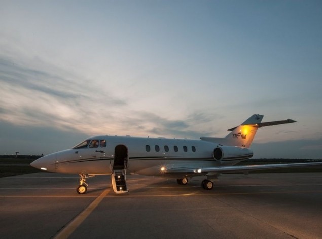 Acesta este avionul pe care Ioan Niculae vrea să îl vândă.