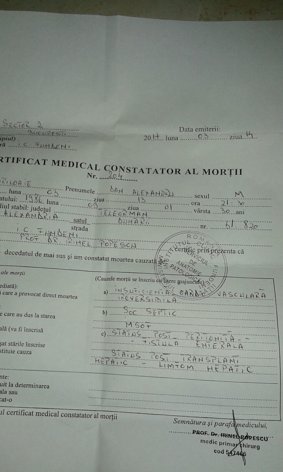 Aşa arată certificatul de deces al lui Dan Alexandru Agavriloaie. Nicio bacterie nu este trecută la cauzele morţii. În schimb apare şocul septic, care ar fi fost provocat tocmai de bacterii