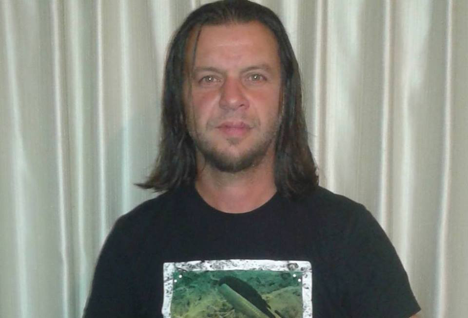 Liviu nu s-a prezentat la procesul de divorţ