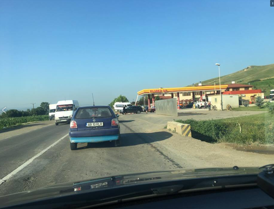 Accidentul s-a produs în această dimineaţă pe DN 1 (sursă foto: albanews)