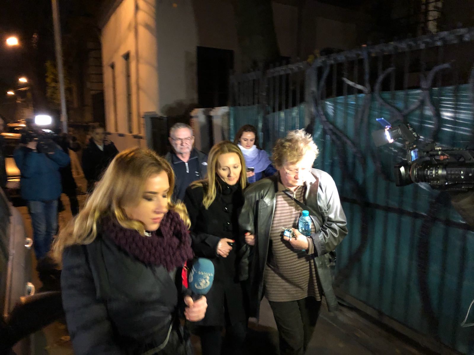 Fata Stelei Popescu a venit la casa celei care a fost marea actriţă