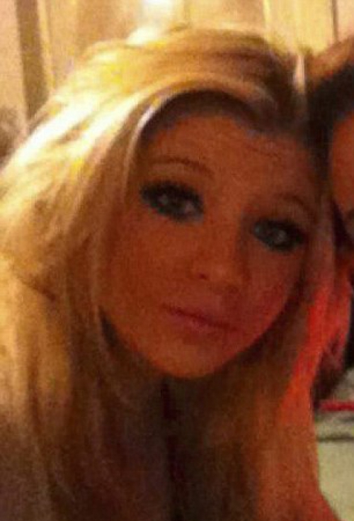 De necrezut! O adolescentă de 14 ani din Marea Britanie s-a spânzurat pentru că tatăl ei i-a confiscat telefonul!