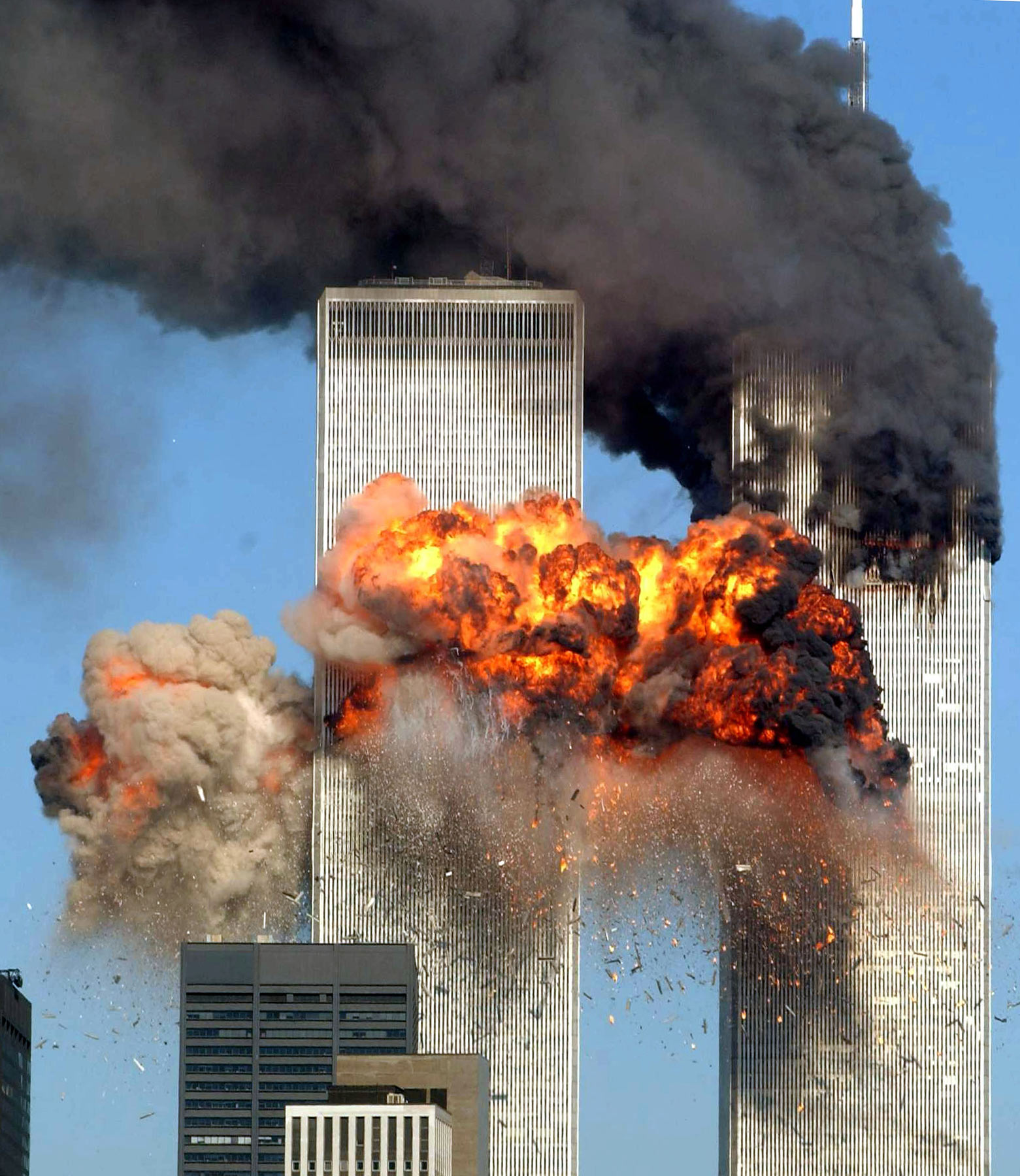 Turnurile Gemene au fost tintele atacurilor sinucigase indreptate de Al-Qaeda impotriva Americii la 11 septembrie 2001