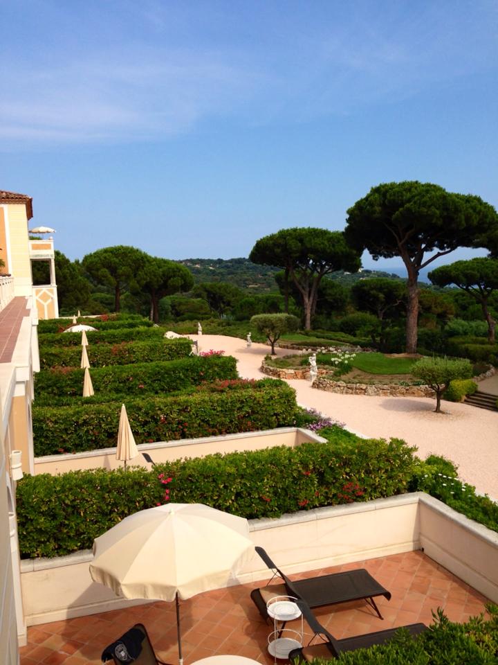 Vara aceasta, brazilianul si iubita lui au stat saptamani intregi intr-un castel din Saint Tropez