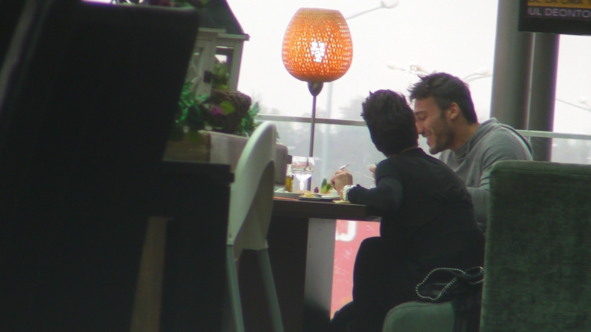 Italianul a fost ajutat de sotie sa termine din farfurie