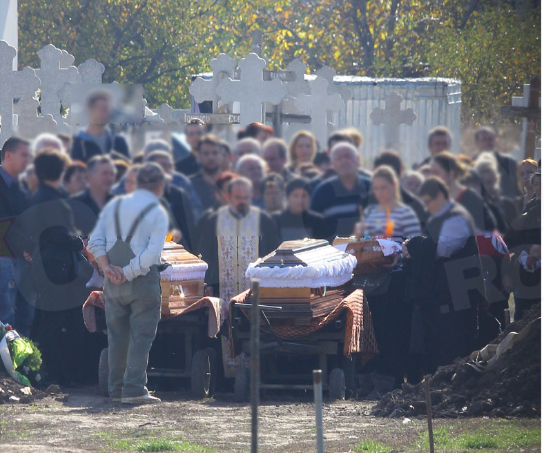 Familia de abia se putea tine pe picioare