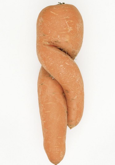 Legumele crocante ajuta si ele la albirea dintilor