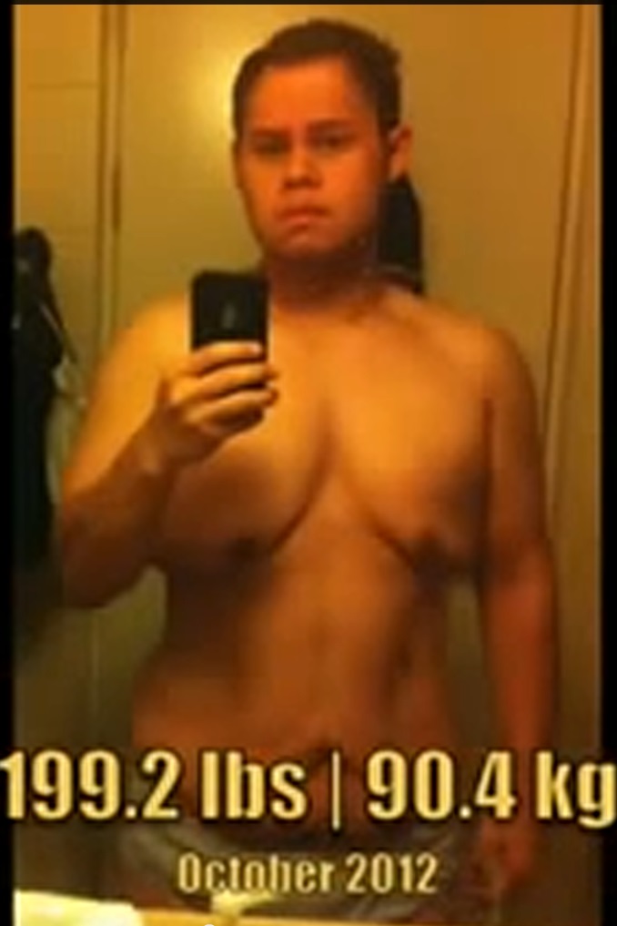 Tanarul s-a fotografiat in diferite etape ale procesului de slabire