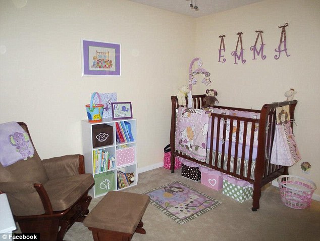 Asa arata camera in care doarme fetita