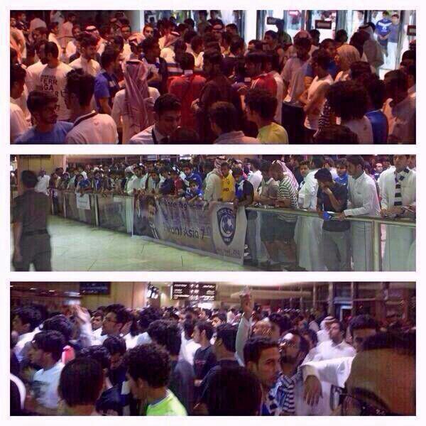 Arabii s-au inghesuit sa il primeasca pe Reghe