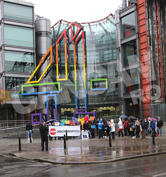 Protestul a fost organizat la ora locala 15.00