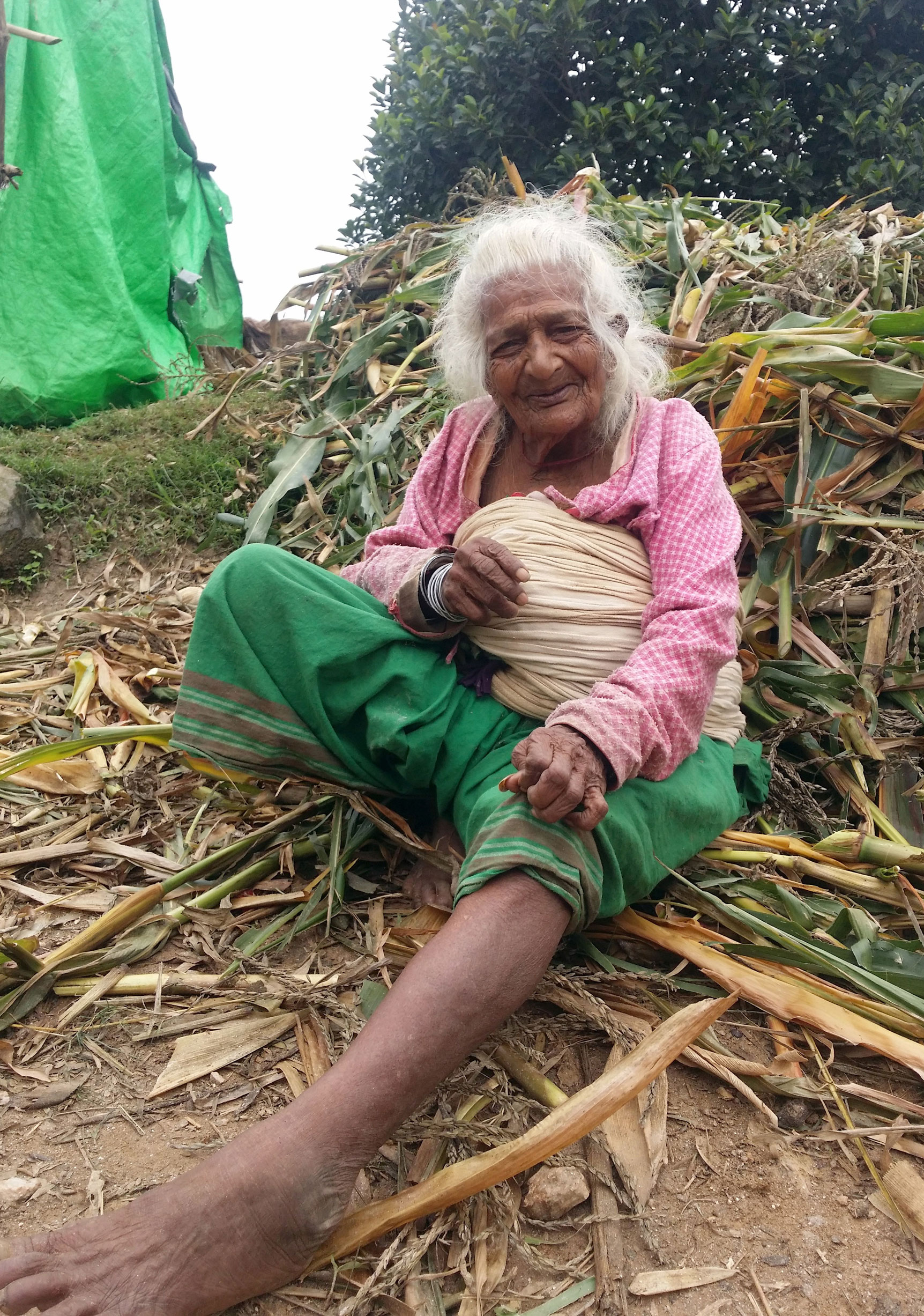 Batuli Lamichhane sustine ca tigarile i-au prelungit viata