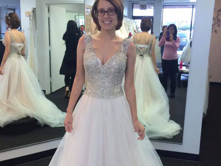 Michelle nu a apucat să poarte rochia de mireasă la biserică