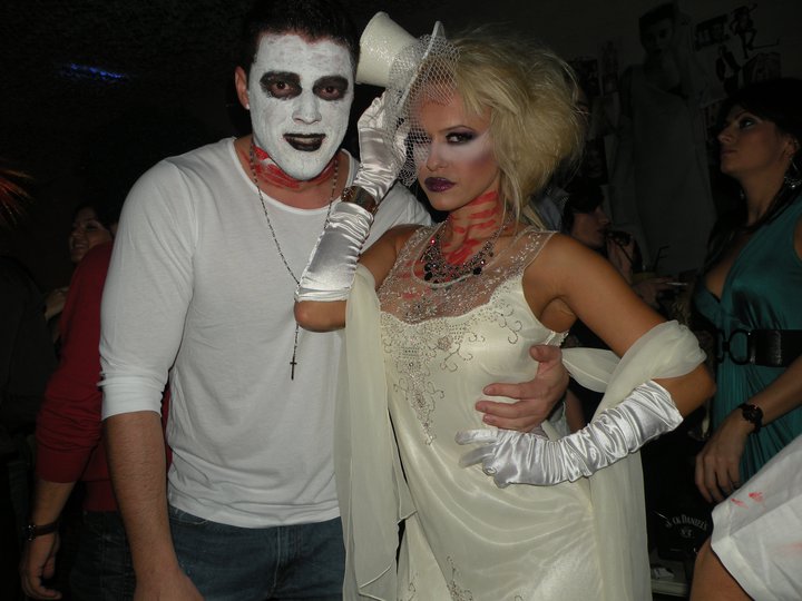 Chiar cand au participat la evenimente in care au fost nevoiti sa se deghizeze, Andei si lui Victor li se citea dragostea in ochi