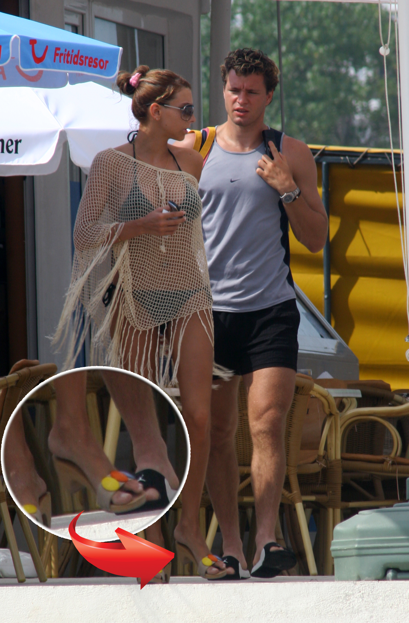 Sotia fotbalistului traieste pe picior mare