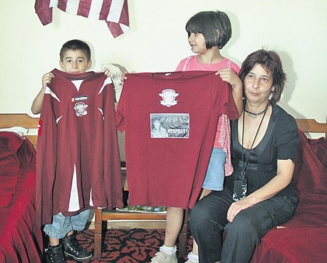 Copiii lui Sandu Neagu au ajuns sa cerşească