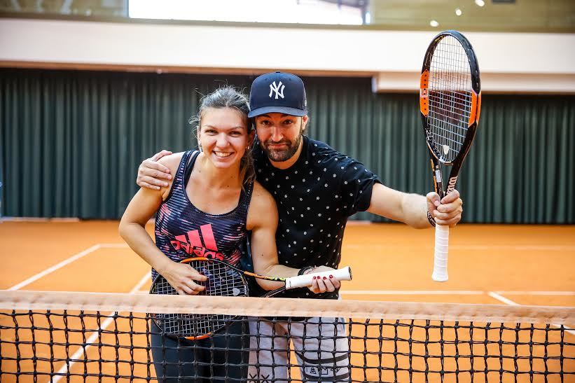 Smiley se numără printre preferaţii Simonei Halep