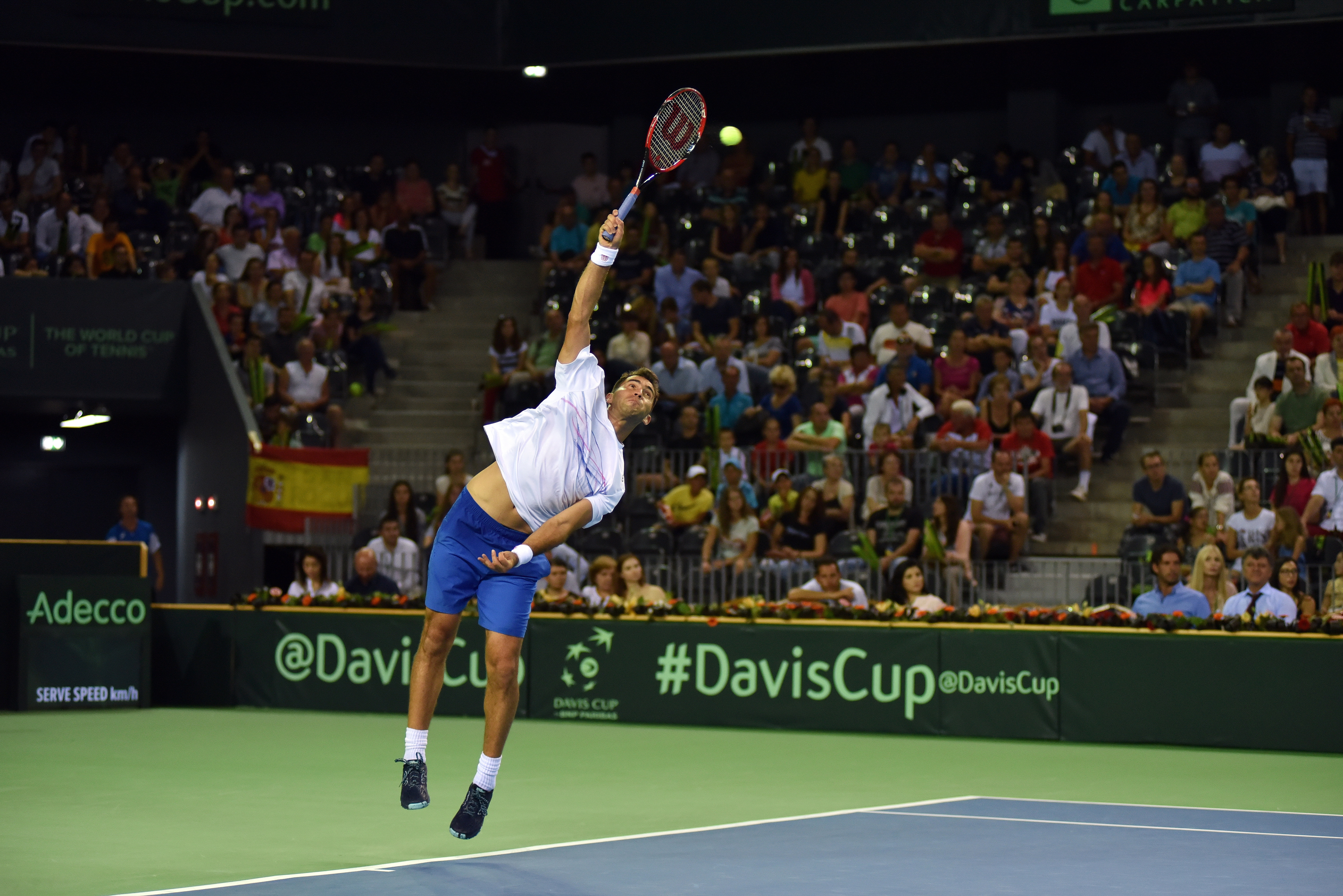 Horia este vicecampion olimpic la proba de dublu în tenis