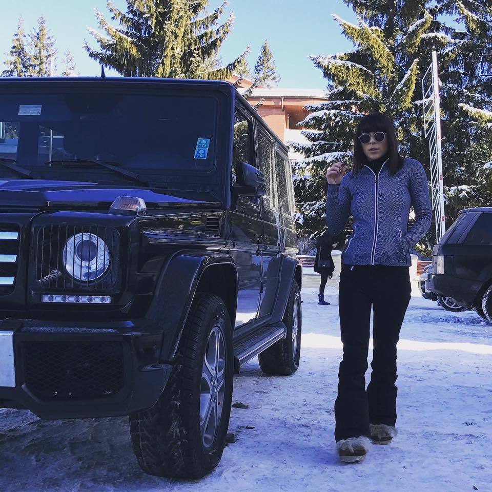 Tamaş i-a împrumutat maşina soţiei