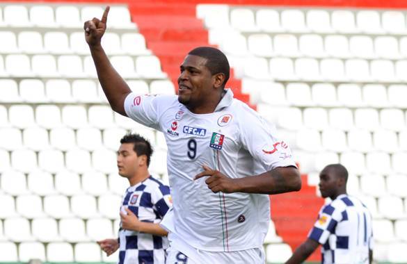 Ca brazilianul Ronaldo, Pepe Moreno a avut probleme cu greutatea. Aşa arăta în 2011