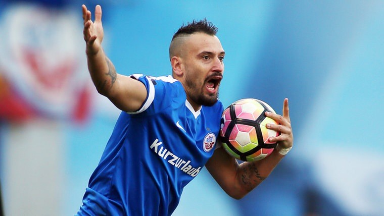 Timo Gebhart joacă acum la echipa Hansa Rostock, din Germania