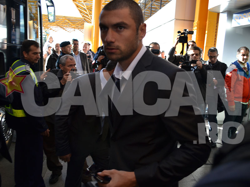 Terim, primit cu flori la Cluj! Giovani Becali s-a dus special la aeroport sa-l intalneasca pe antrenorul lui Galatasaray