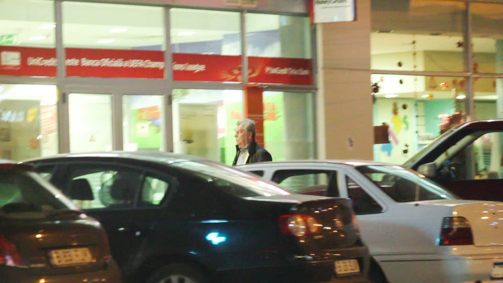 Dinu Gheorghe la cumparaturi