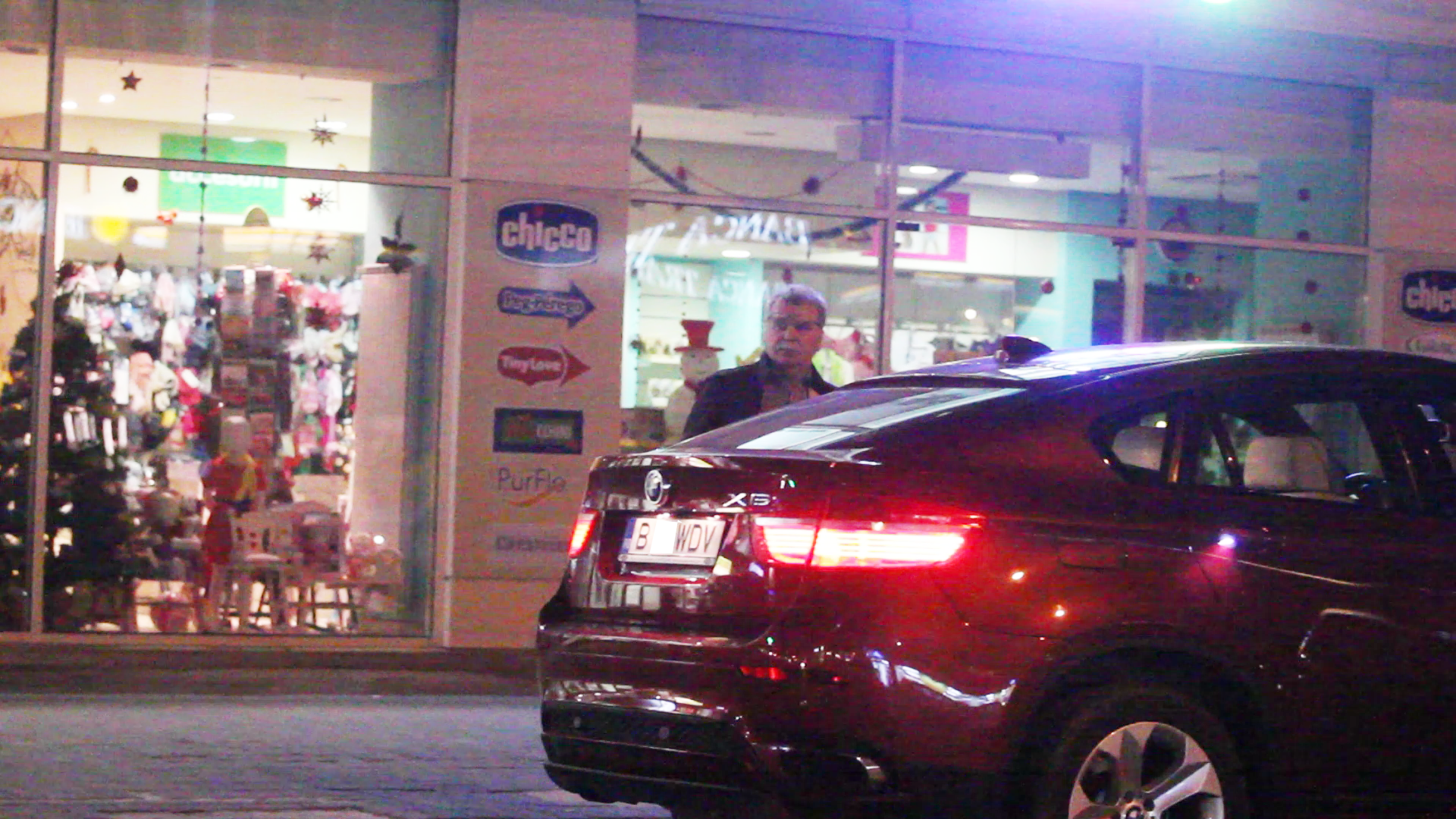 Dinu Gheorghe la cumparaturi