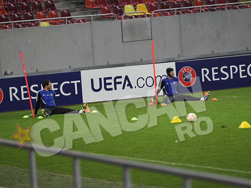 Londonezii de la Chelsea ţinuţi în fata stadionului ca o echipa din LIGA a 4-a! Gest de necalificat în EUROPA LEAGUE!