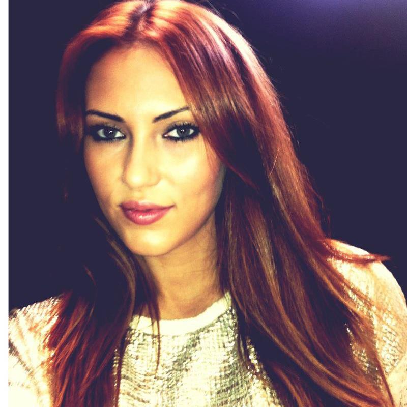 Ilie i-a cunoscut pe cei doi sportivi in cluburi, iar apoi au pastrat legatura prin intermediul mesajelor