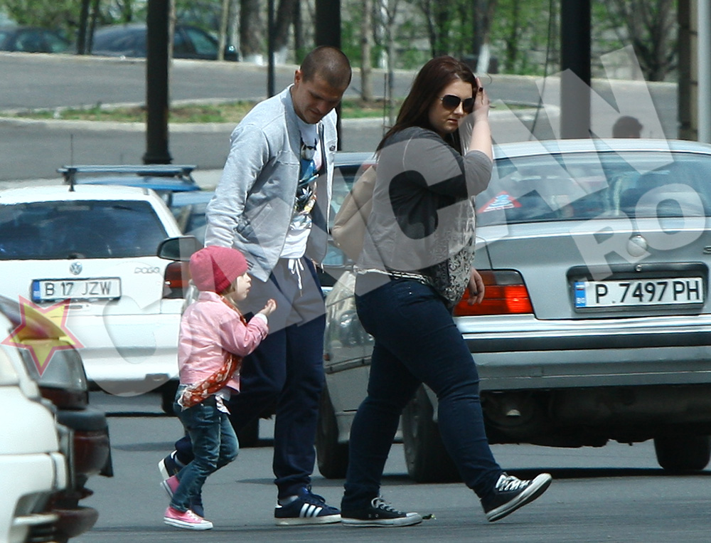 Bourceanu, cu sotia si fetita