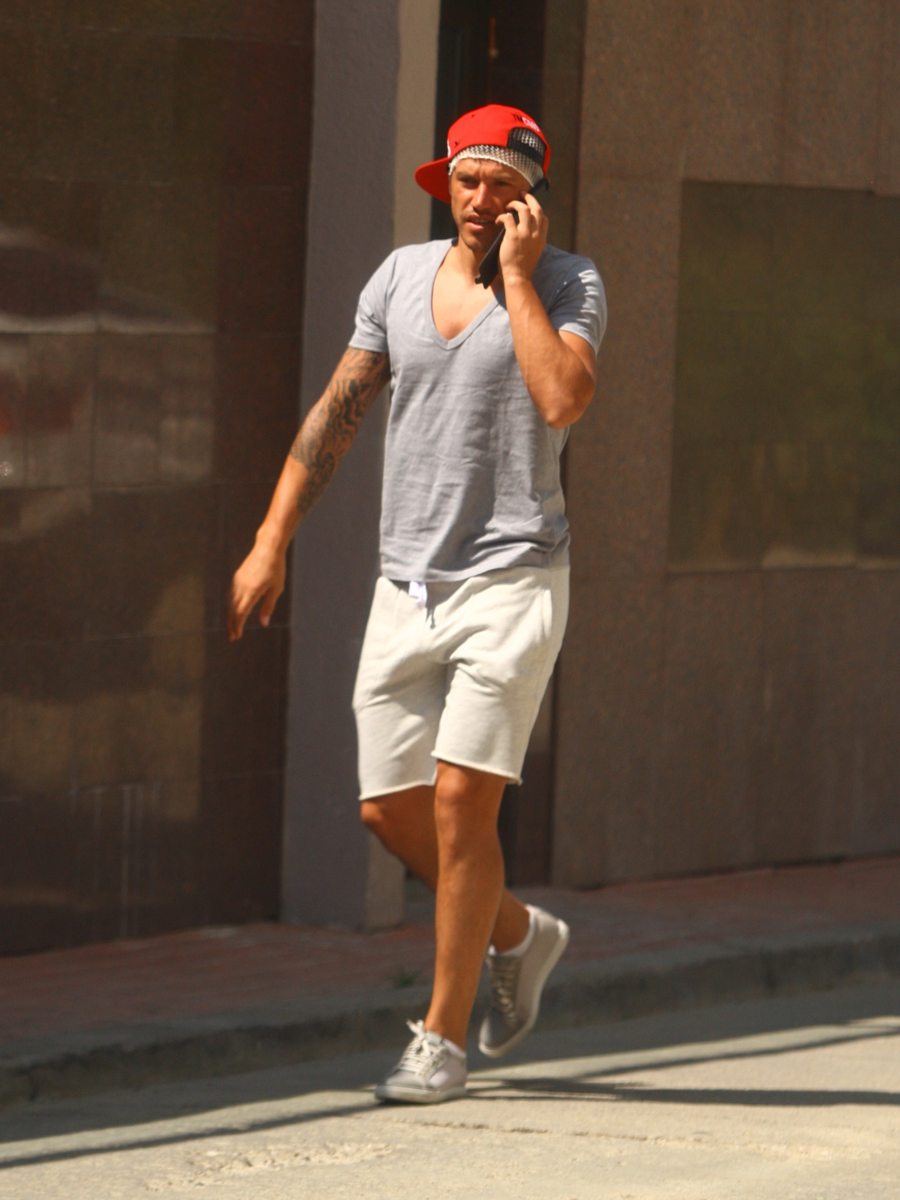 La trei zile dupa meciul cu georgienii de la Dinamo Tbilisi, Cristi Tanase poarta inca urmele