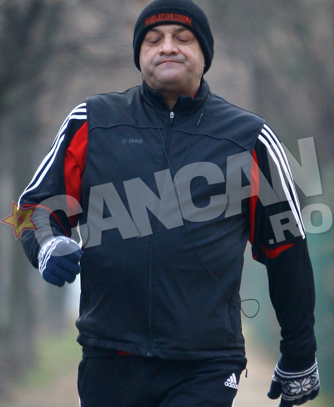 In ciuda oboselii, isi continua jogging-ul