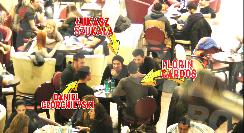 Gardos se pupa cu unul dintre prietenii lui