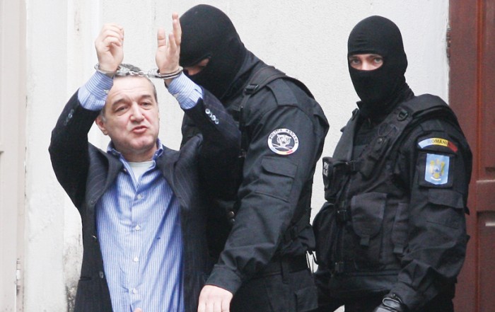 Gigi Becali a fost arestat in dosarul schimburilor de terenuri cu MAPN
