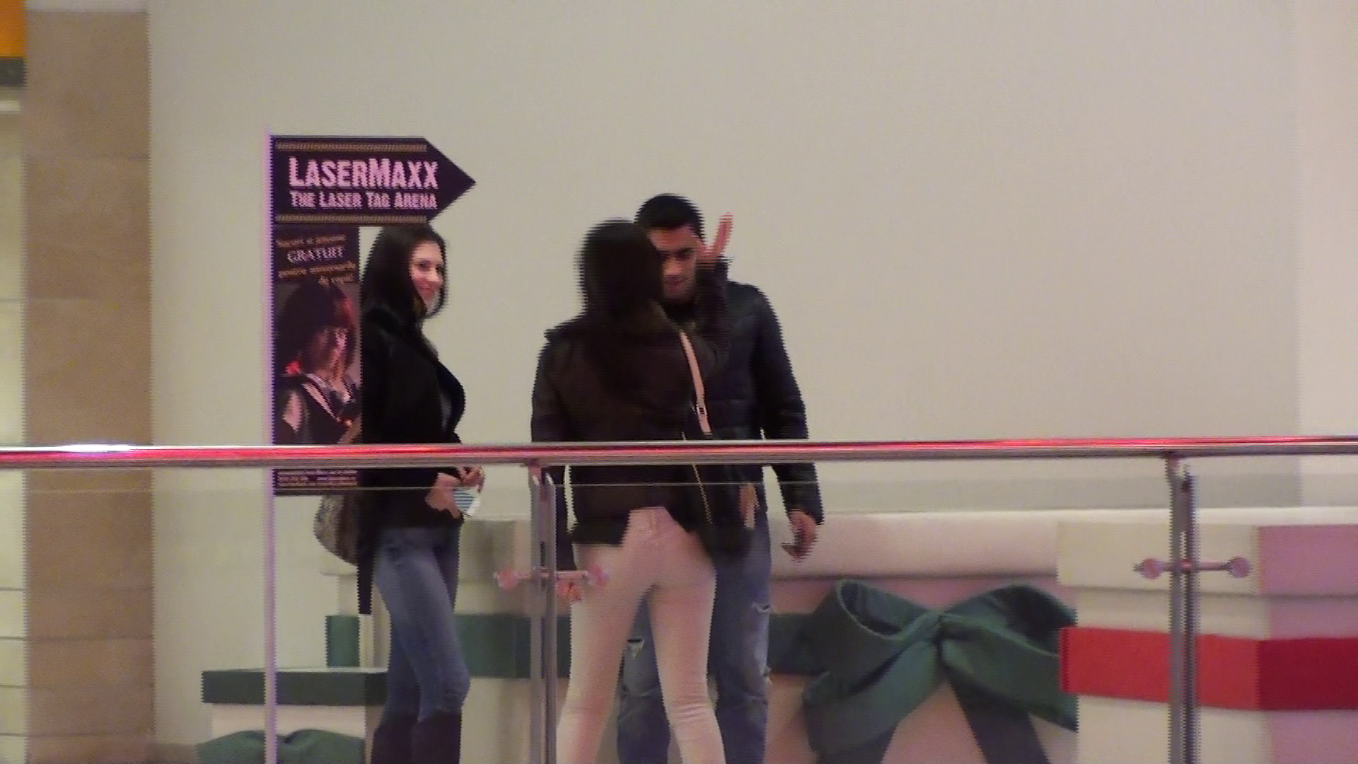 Cristina si Banel s-au intrecut si la glume si de fiecare data cand le iesea una mai buna bateau palma