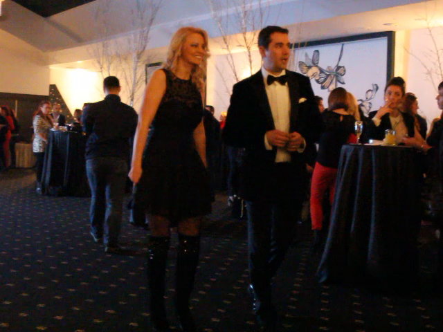 Blonda a plecat zambitoare in compania lui Catalin, fara sa se gandeasca ce surpriza o asteapta