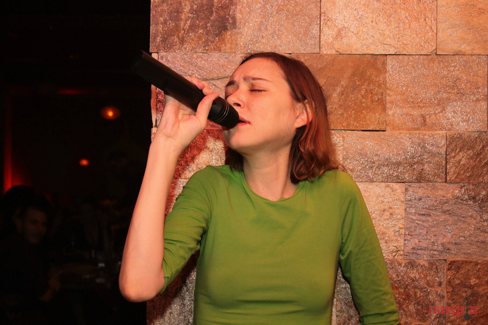Ultima fotografie postata de Mica pe Facebook, dupa o seara la karaoke, pe 3 ianuarie