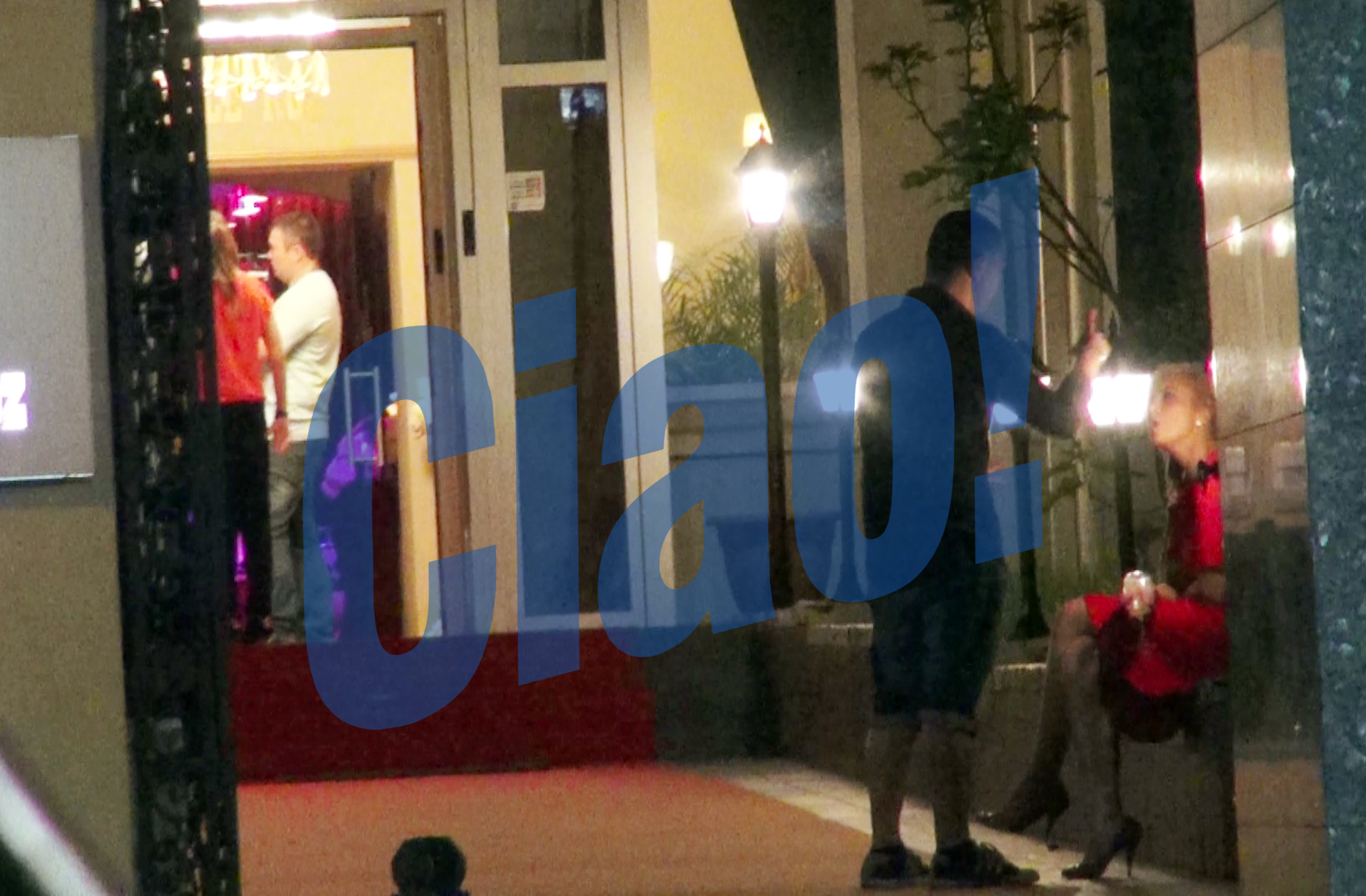 In urma cu cateva zile, Lora si sotul ei au fost protagonistii unui scandal in plina strada, primul din viata lor conjugala