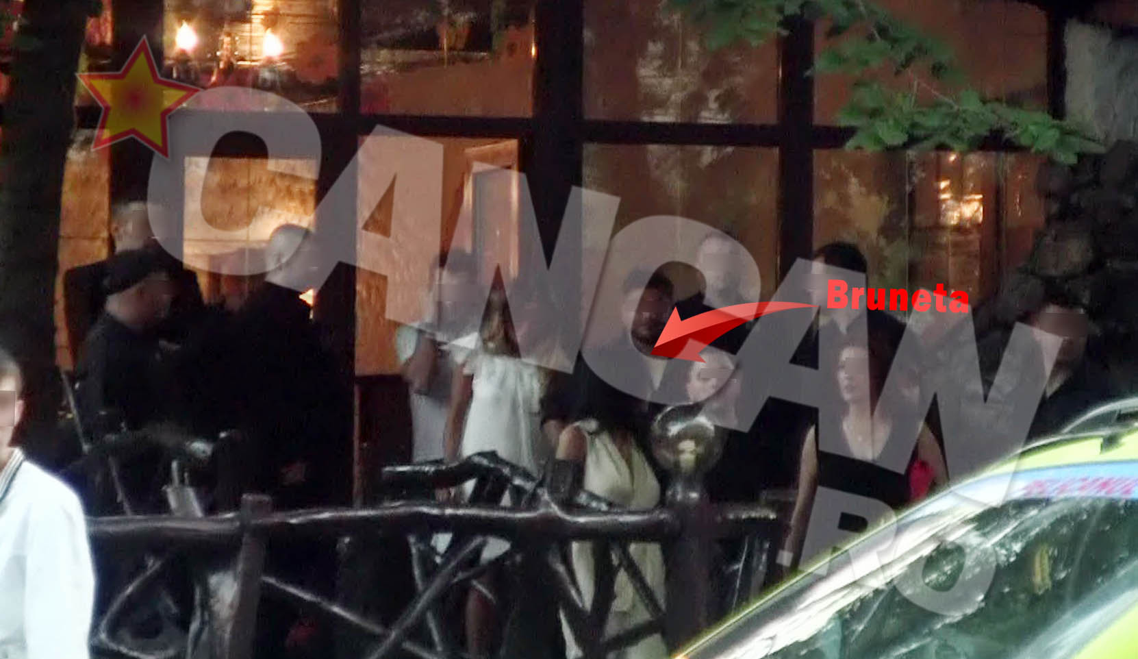 Aproape de ivirea zorilor, Salam si grupul sau, din care face parte bineinteles si bruneta, parasesc localul